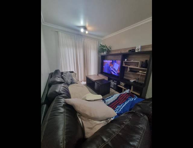 2 BEDROOM PROPERTY TO RENT IN UMHLANGA RIDGE